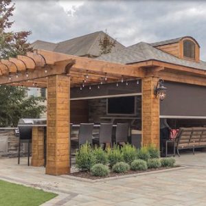 Outdoor motorized screens